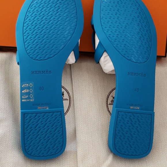 Hermes Aloha Rubber Sandal Size 40/10 Vivid… - Picture 6 of 14
